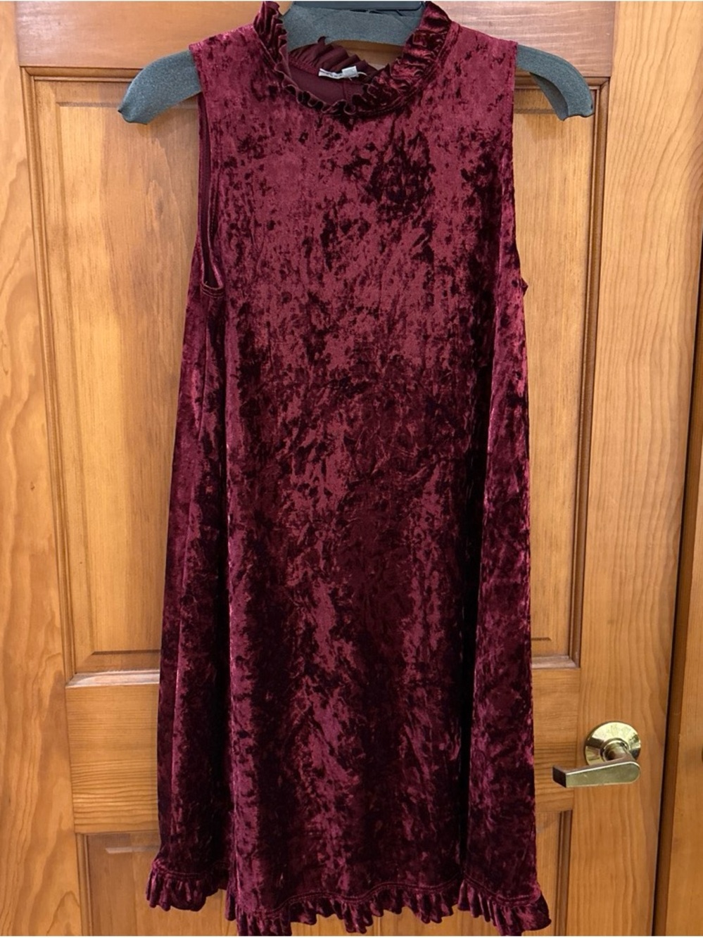 Annalee + Hope Velvet Ruffle-Trim A-Line Dress - Burgundy. Size S